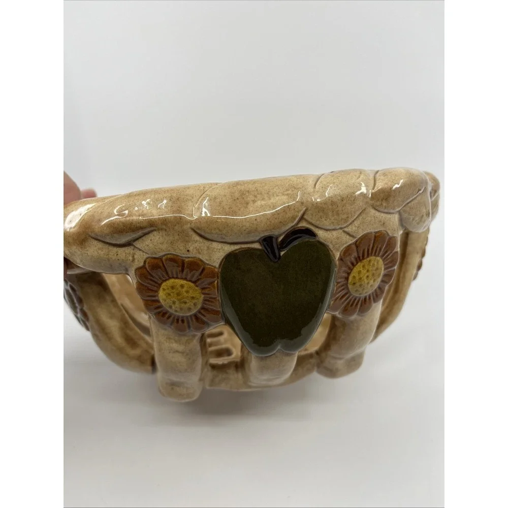 Vtg 80s Ceramic Lattice Open Weave Bread Basket Bowl Green Apple Daisy 9.5